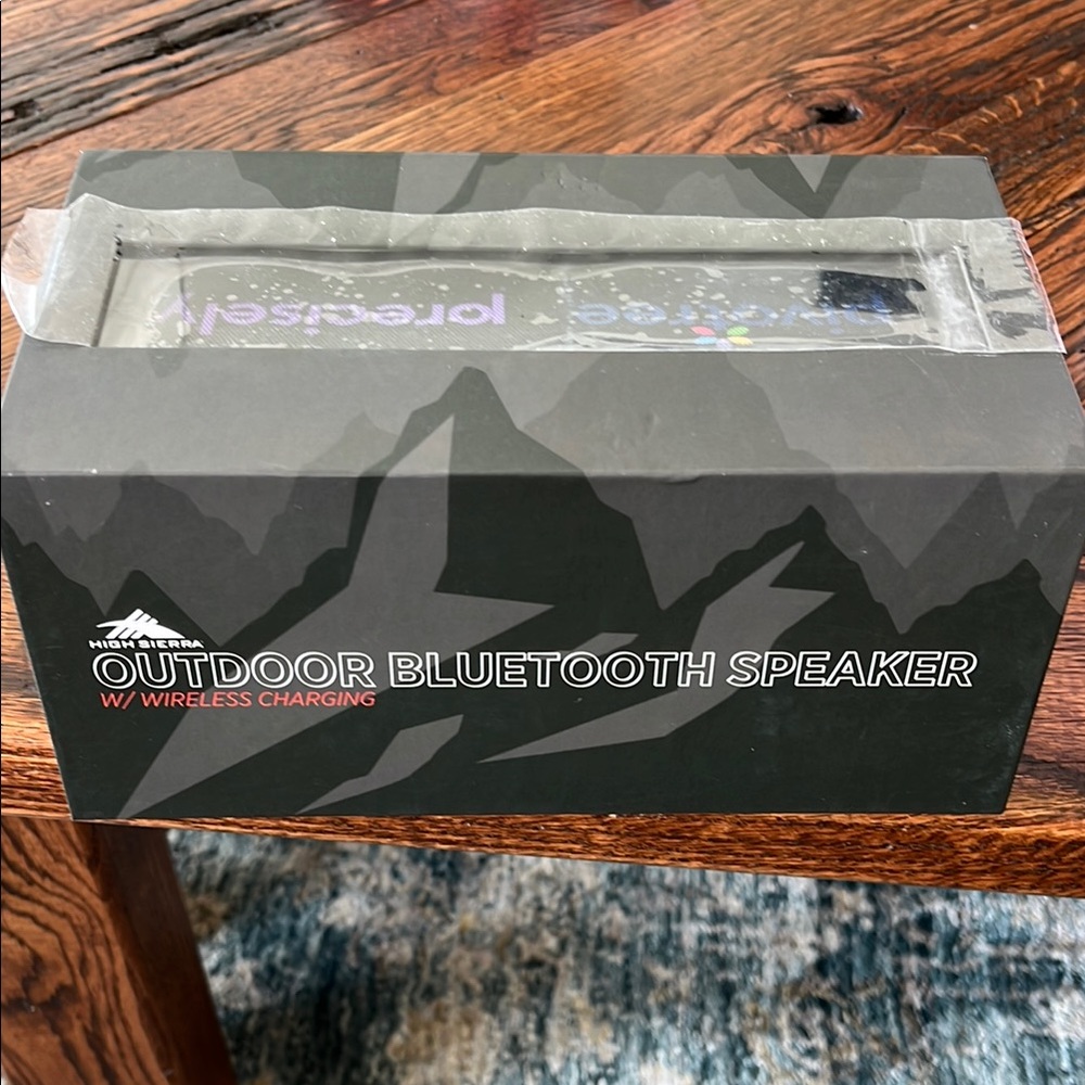 High Sierra Outdoor Bluetooth Speaker with Wireless Charging - NIB